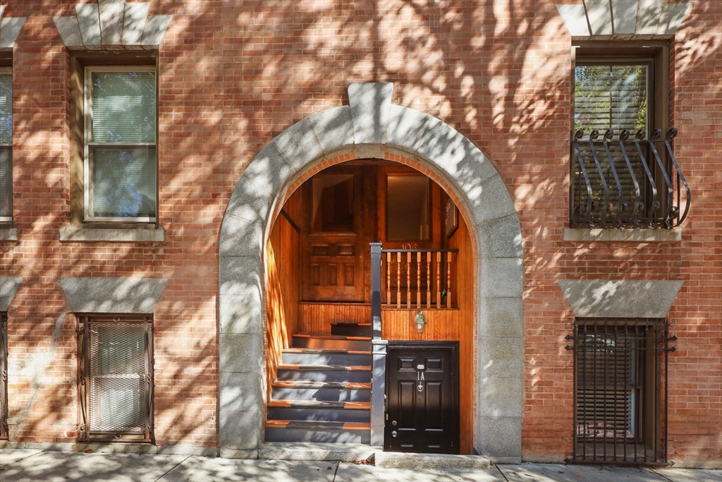 106 Union Park Street # 1A