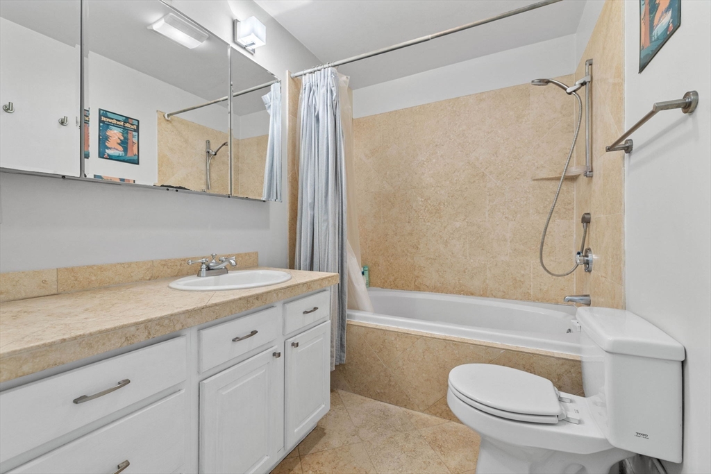 106 Union Park Street # 1A