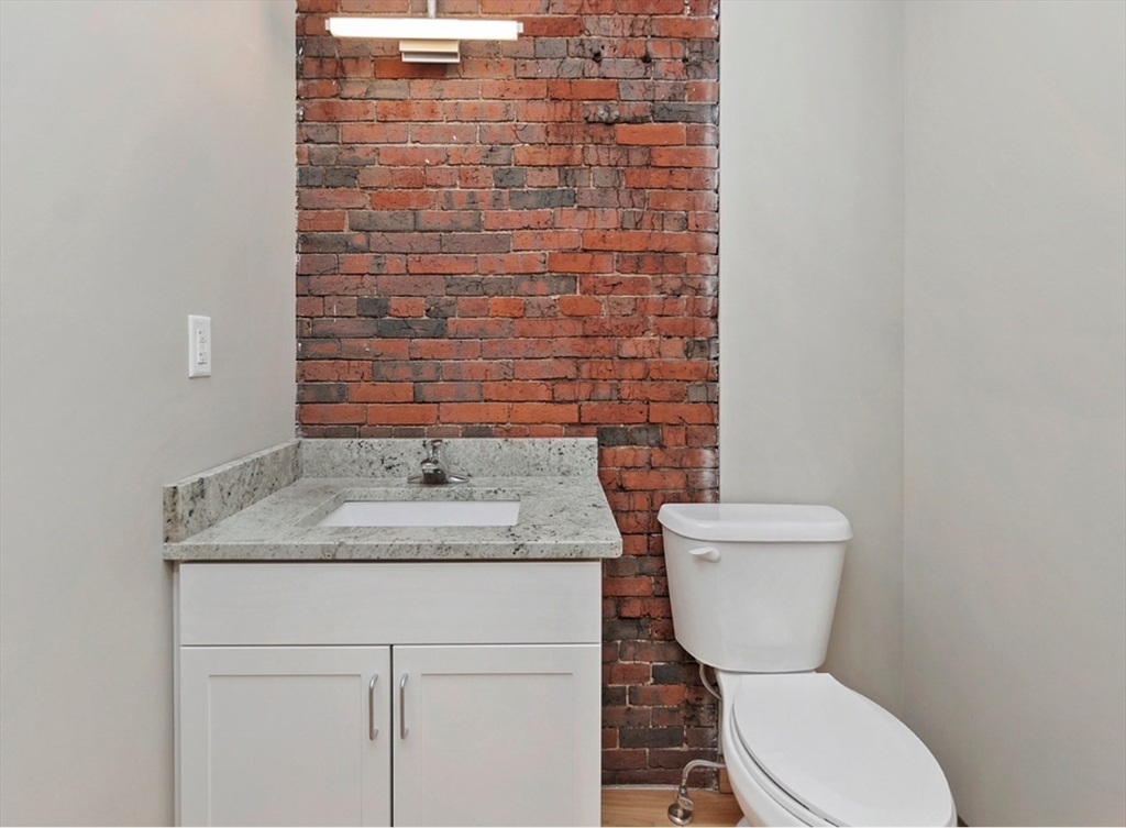 58 13th Street # 101 Unit: T-101