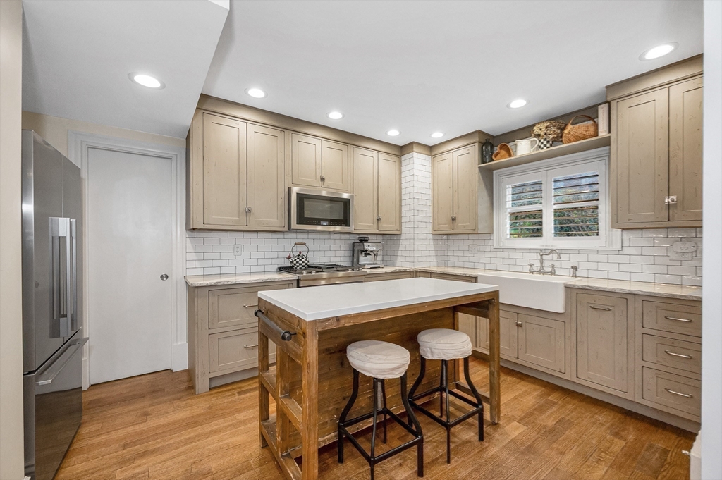 112 Clark Ave