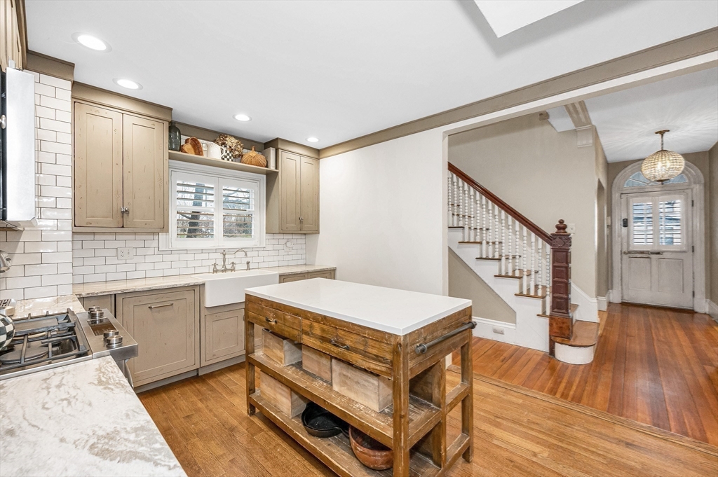 112 Clark Ave