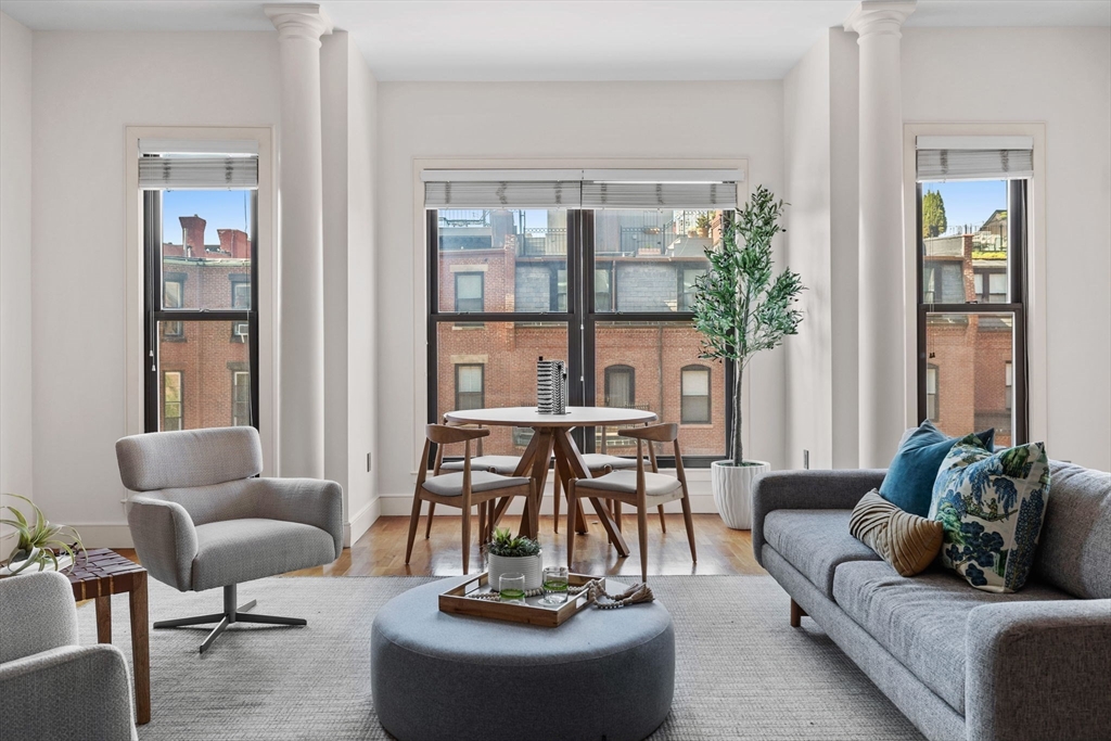 201 Newbury St # 308