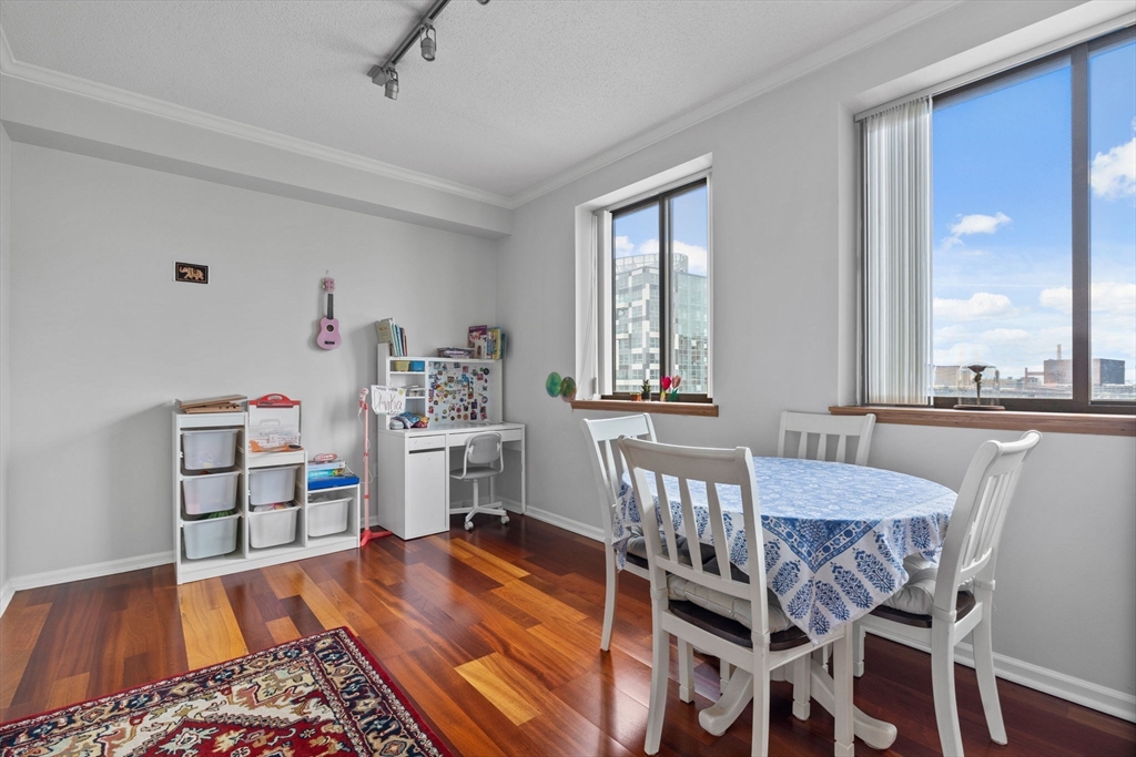 169 Monsignor Highway # 810