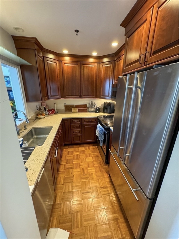 416 Marlborough Street # 808