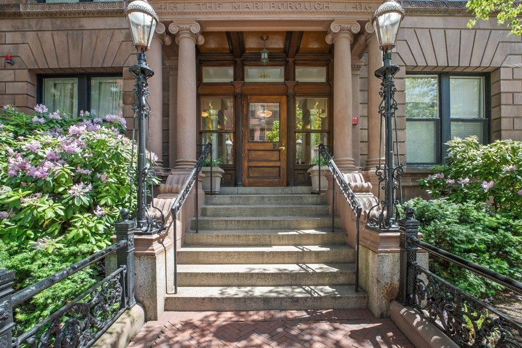 416 Marlborough Street # 808