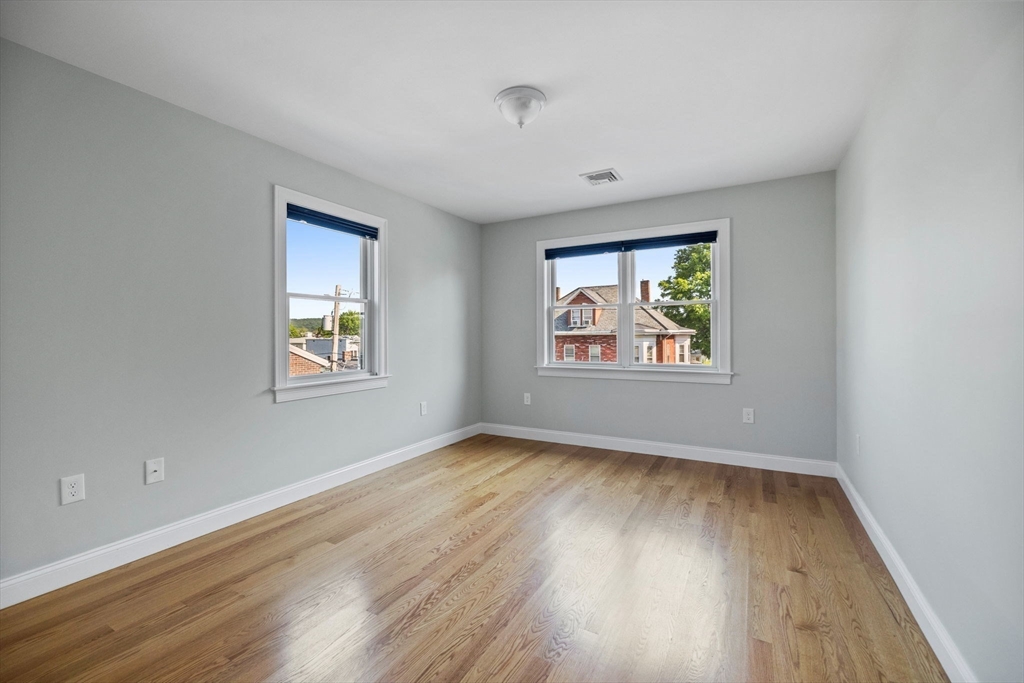 125 Ash St # 1