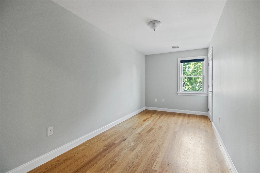 125 Ash St # 1
