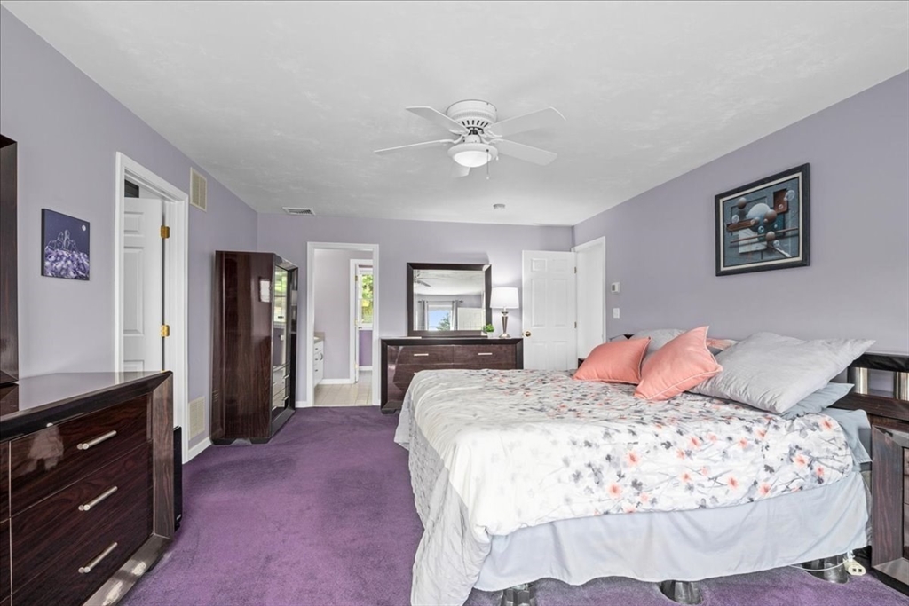 14 Vanessa Dr