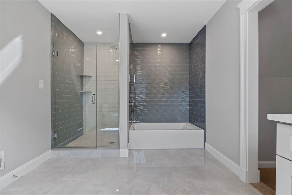 73R Knoll Street # 73R