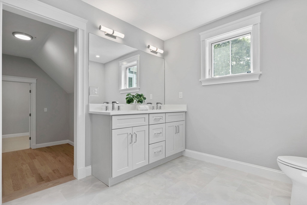 73R Knoll Street # 73R