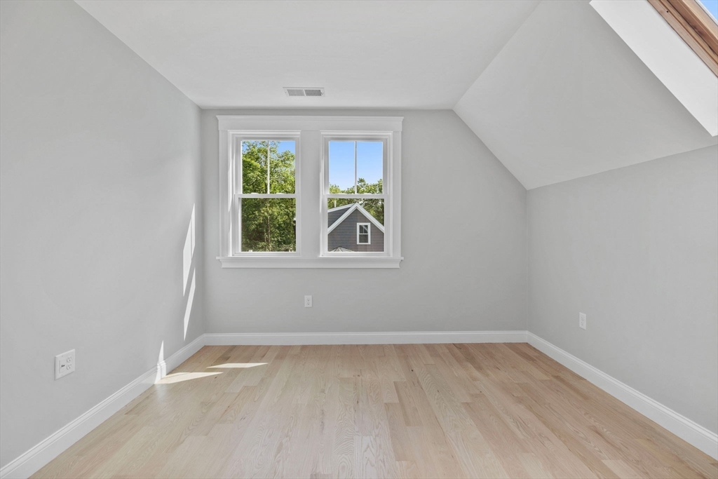 73R Knoll Street # 73R