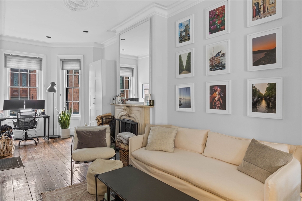 4 Cazenove Street # 1