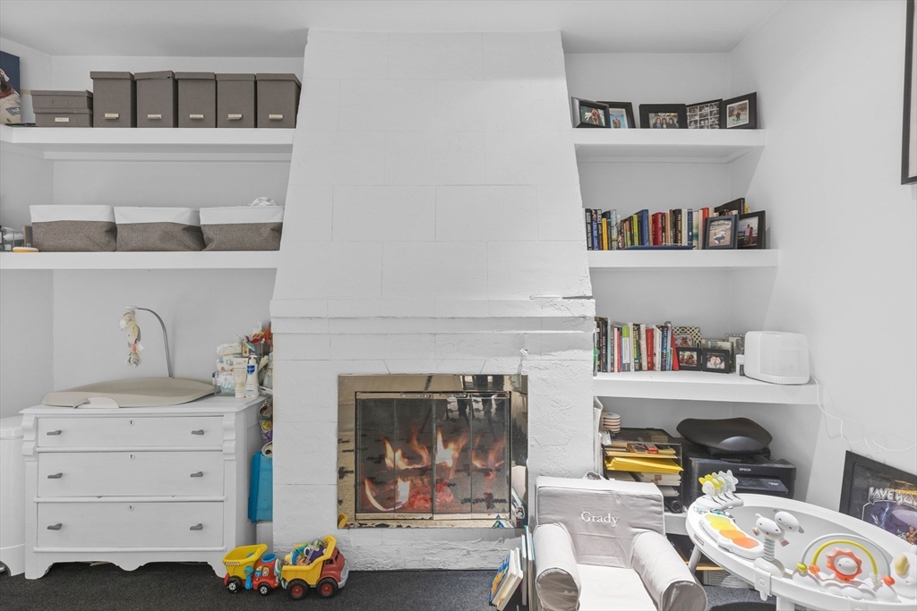 4 Cazenove Street # 1