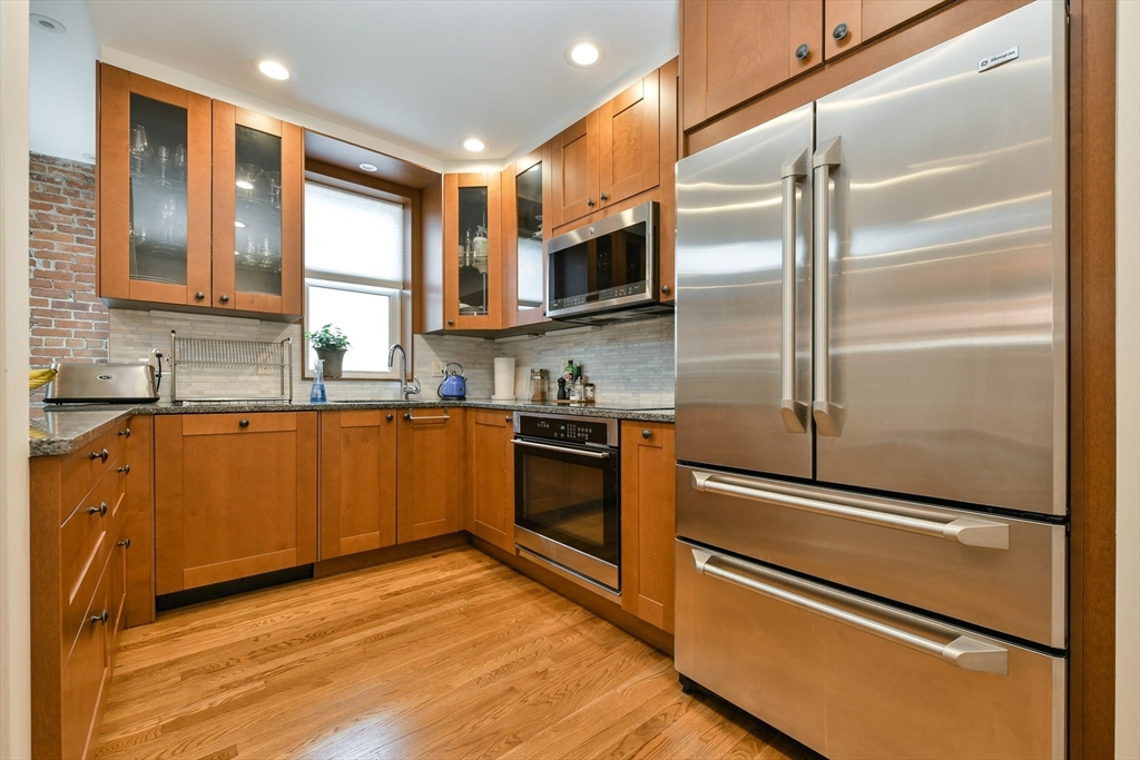 1038 Beacon Street # 404