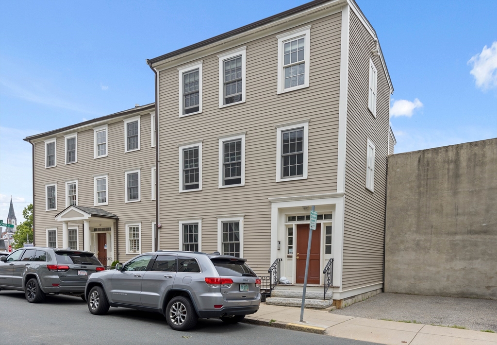 57 Bartlett Street # 3