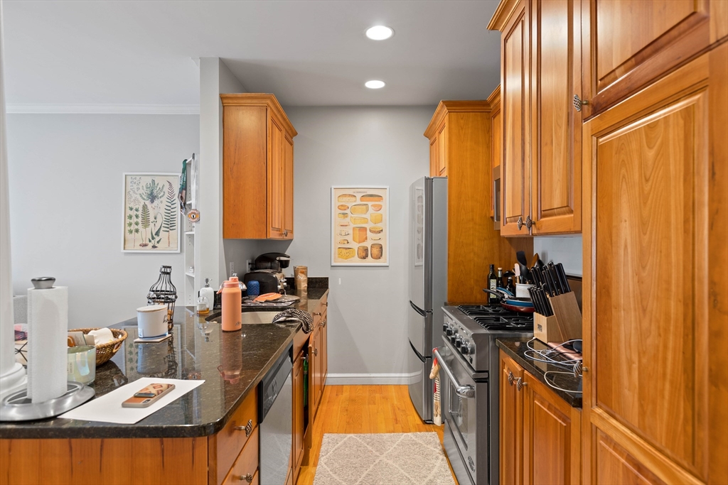 57 Bartlett Street # 3