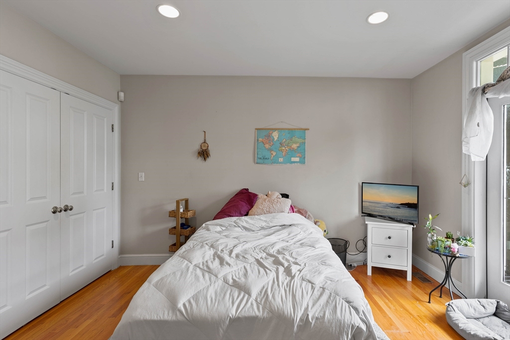 57 Bartlett Street # 3