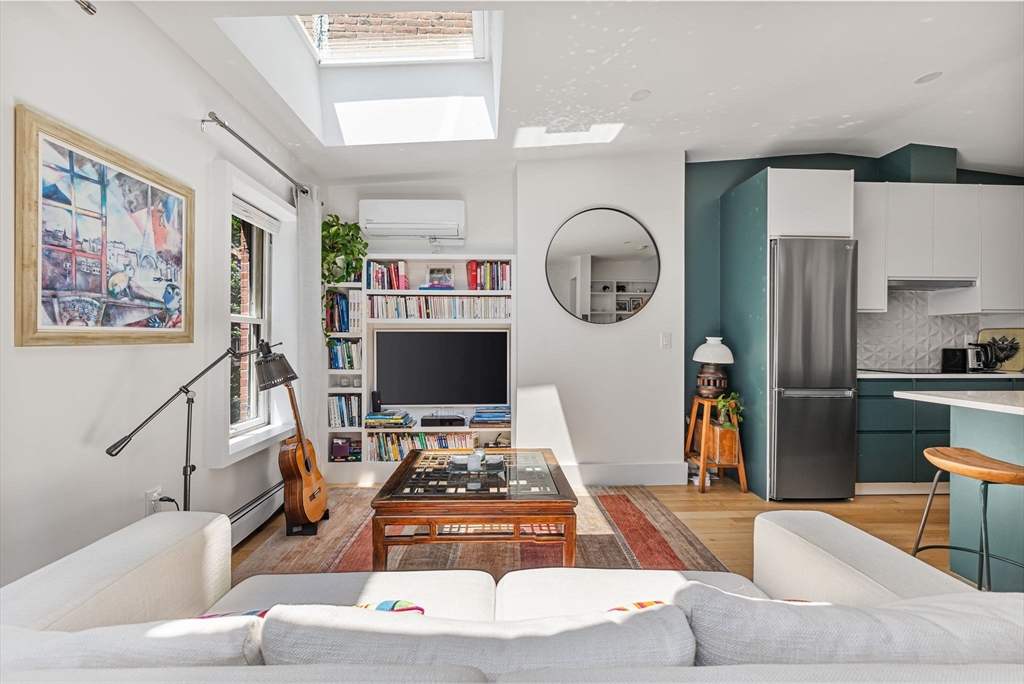 201 West Springfield # 3