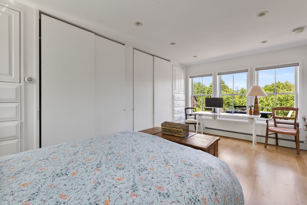 201 West Springfield # 3