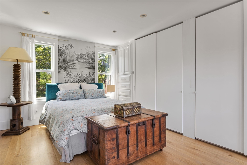 201 West Springfield # 3