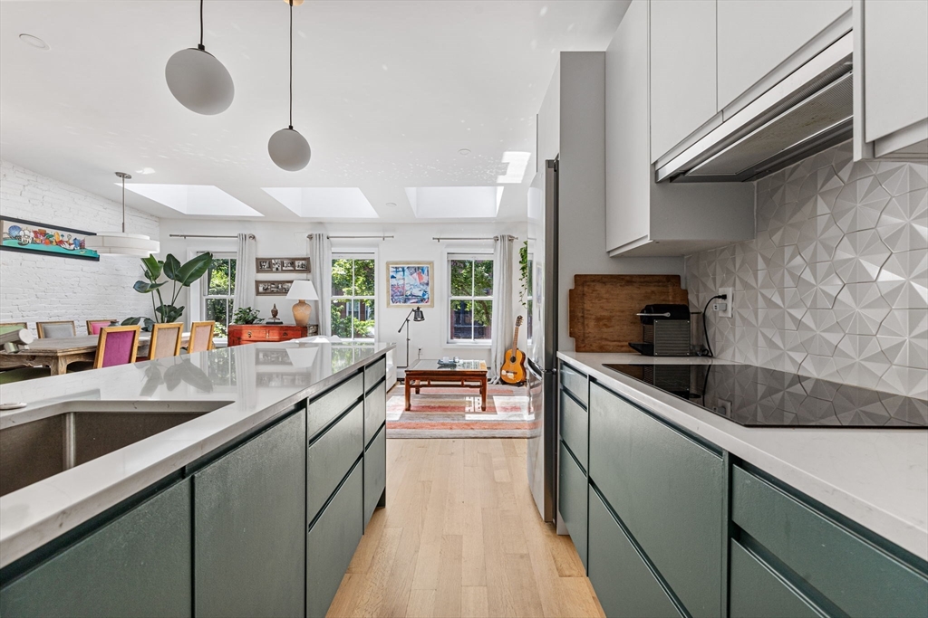 201 West Springfield # 3