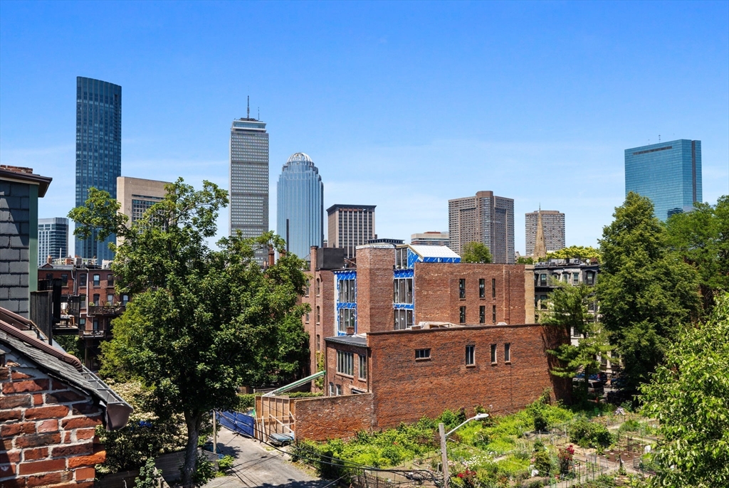 201 West Springfield # 3