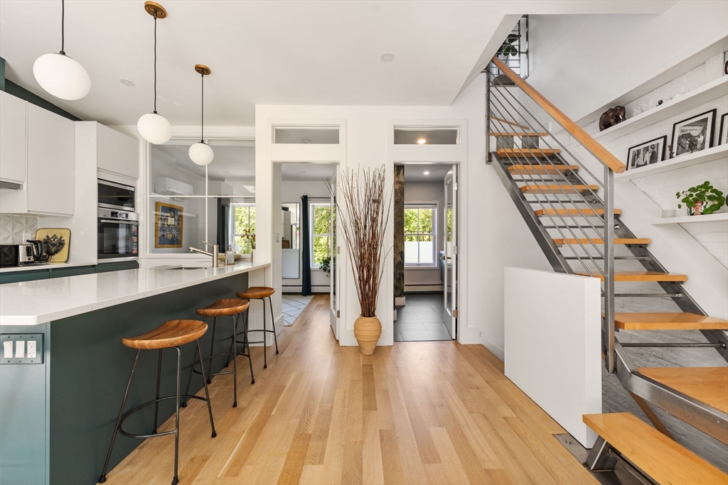 201 West Springfield # 3