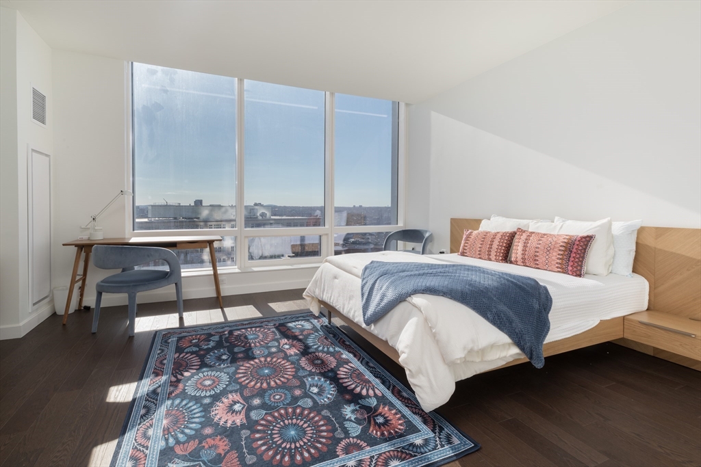 40 Trinity Place # 1606