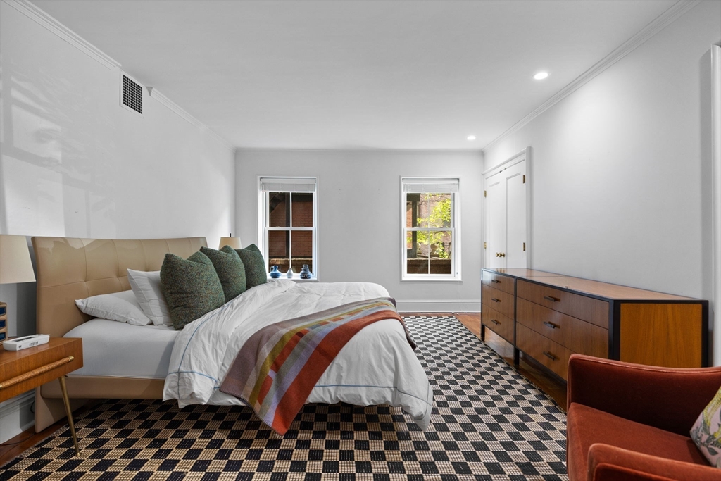 Triplex on Worcester Square