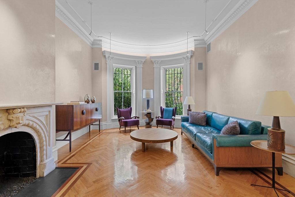 Triplex on Worcester Square