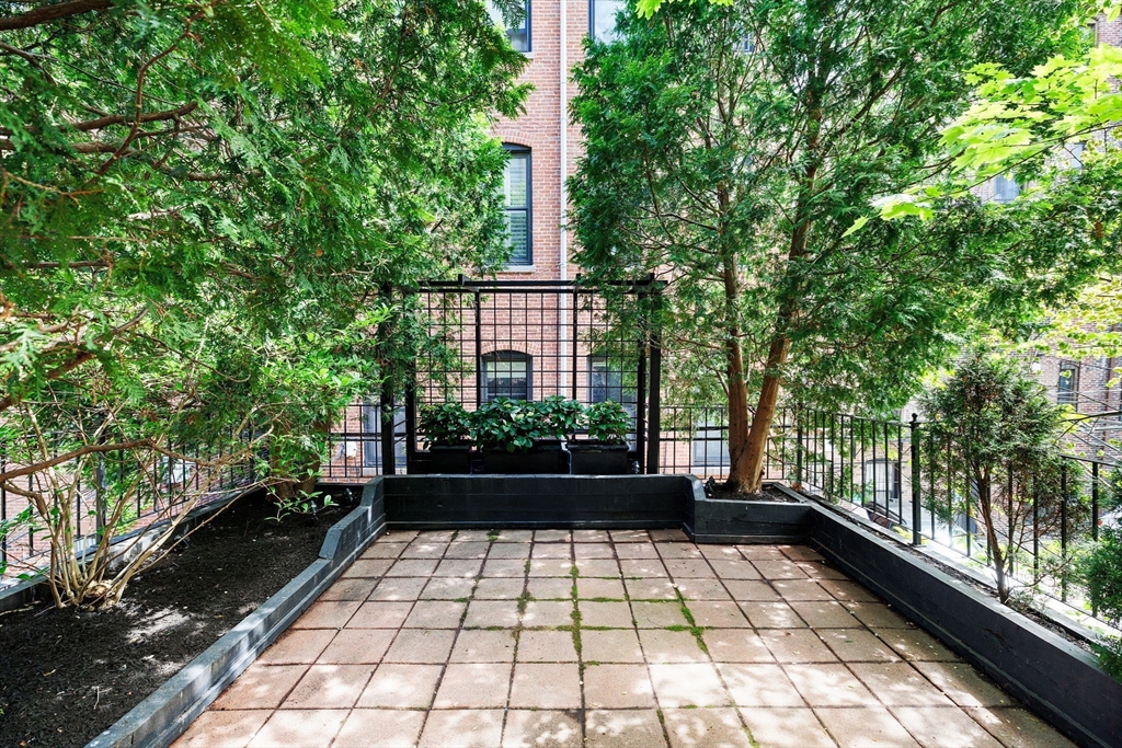 Triplex on Worcester Square