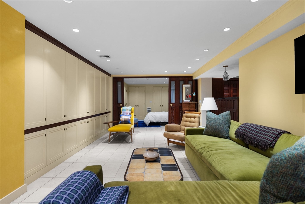 Triplex on Worcester Square