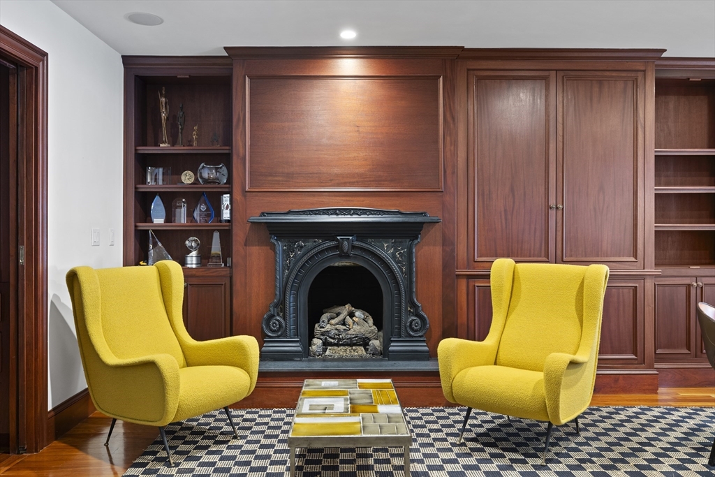 Triplex on Worcester Square