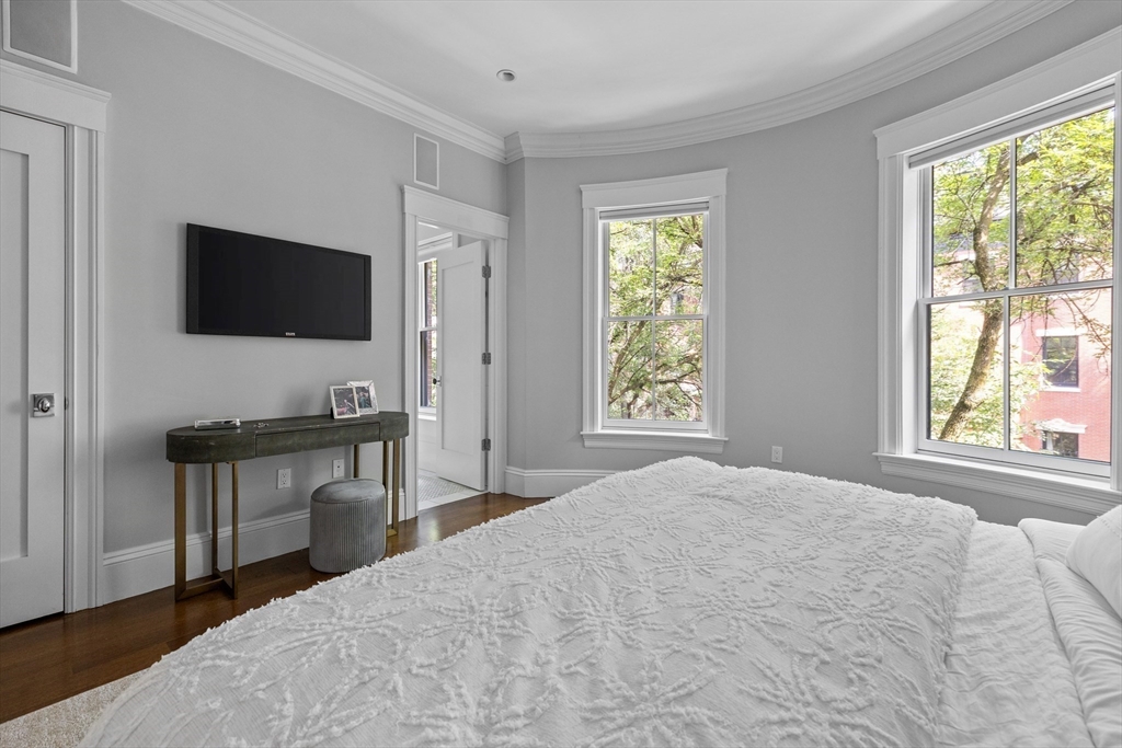 82 Worcester St # 2
