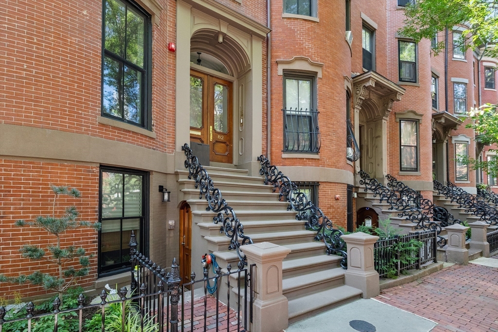 82 Worcester St # 2