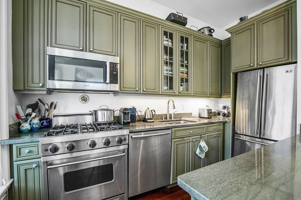 692 Tremont # 4, Boston Unit: 4