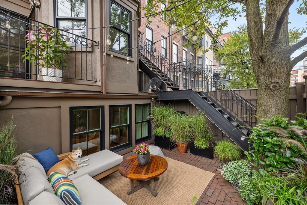 135 W Concord Street # 1