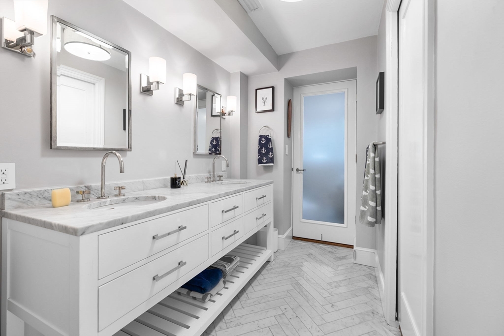 135 W Concord Street # 1