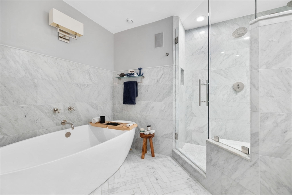 135 W Concord Street # 1