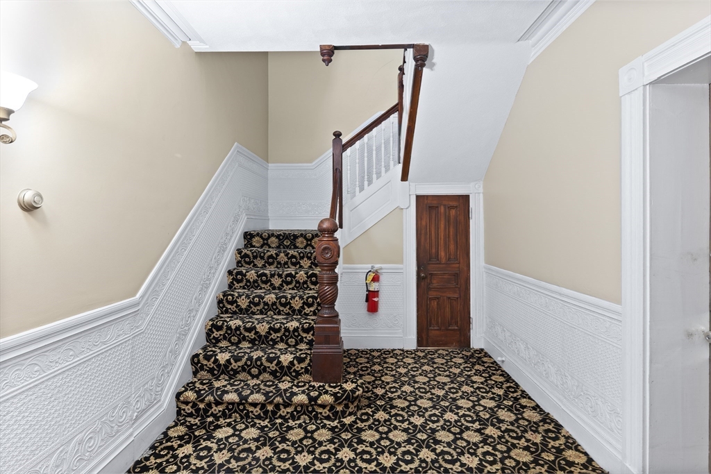 437 Marlborough Street # 21