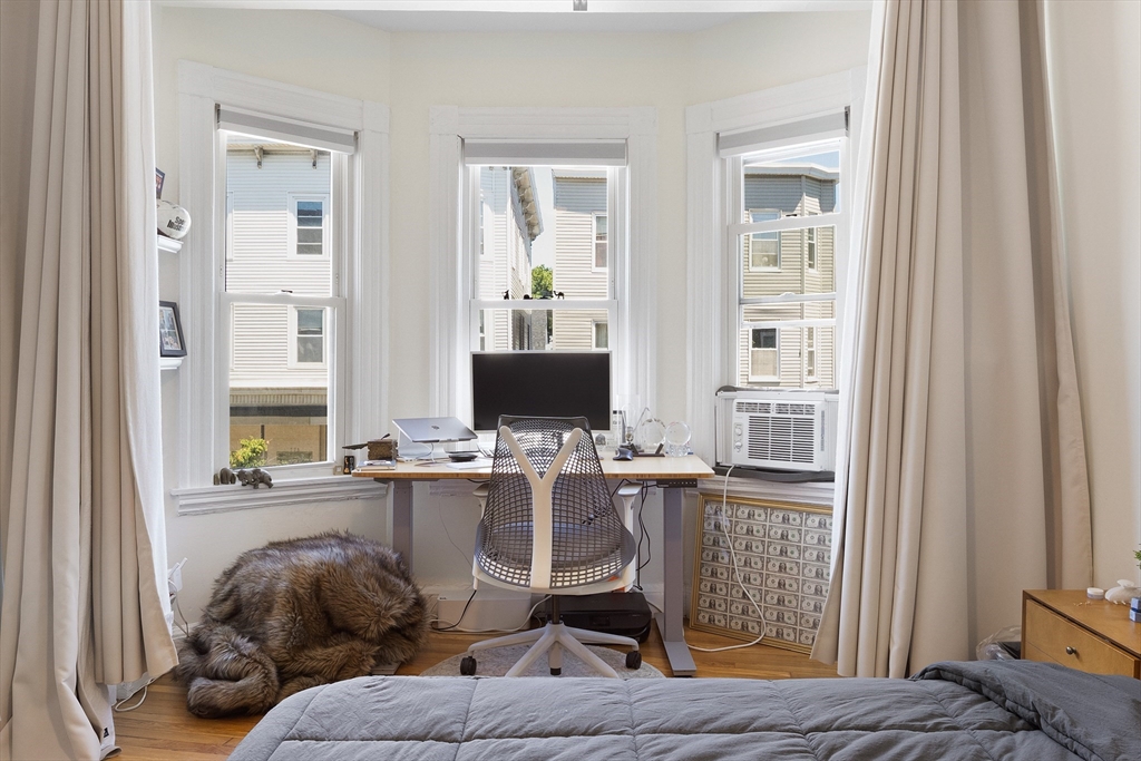 764 Cambridge Street Unit: 4