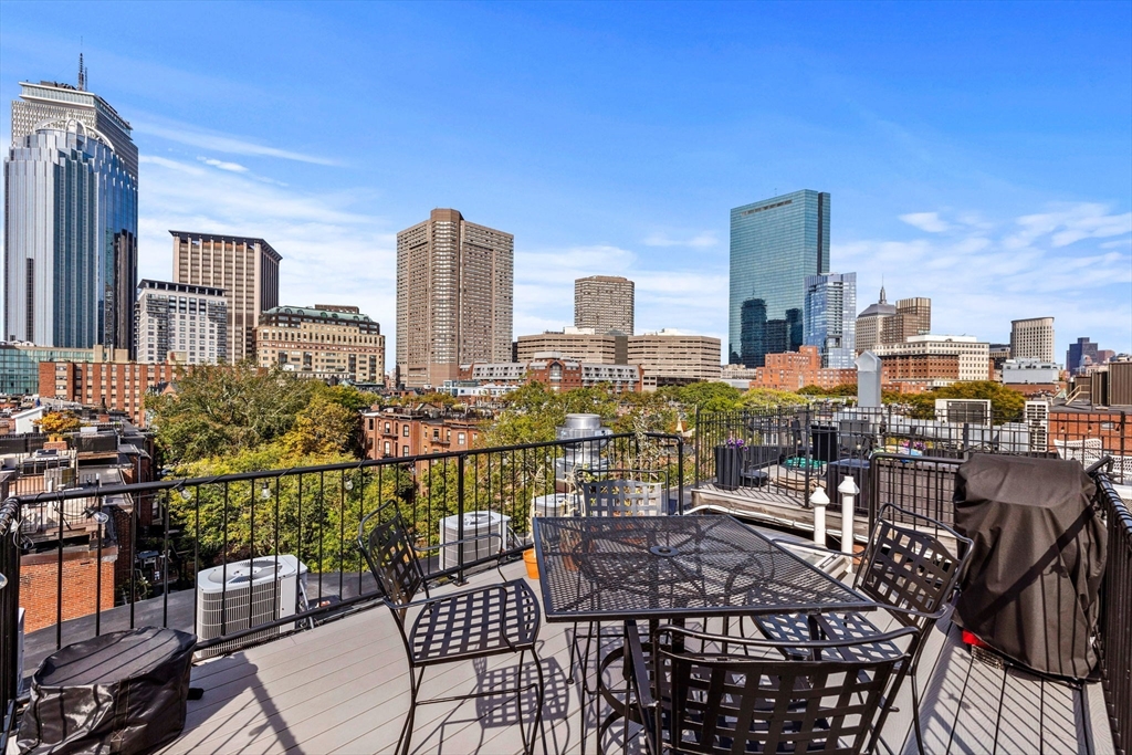 433 Columbus Ave # 4