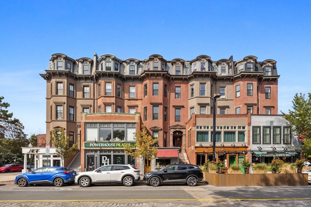 433 Columbus Ave # 4