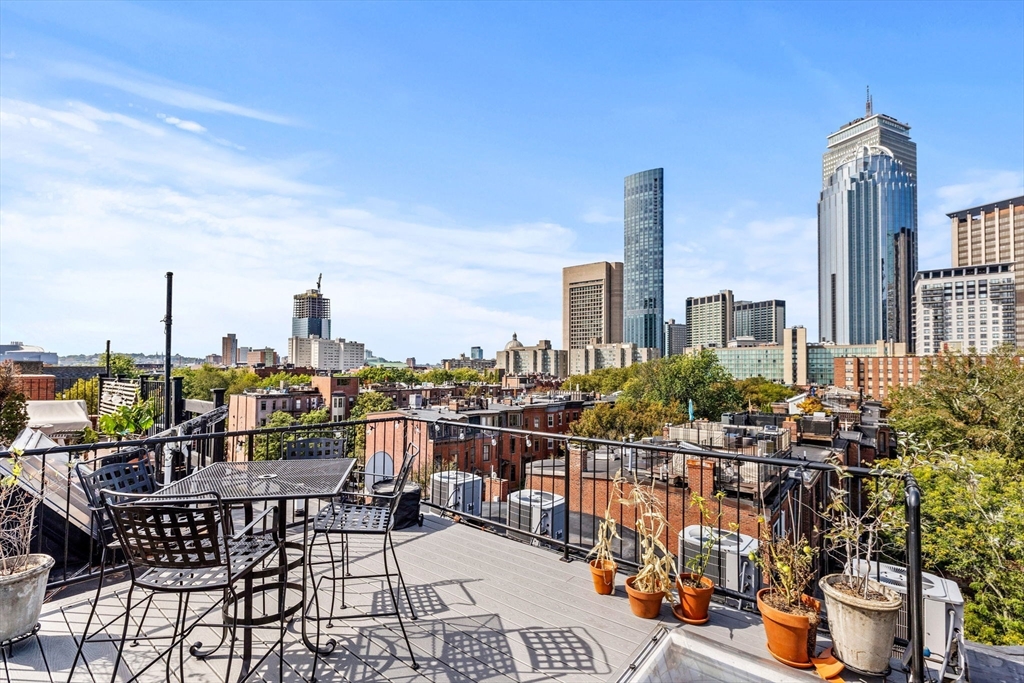 433 Columbus Ave # 4