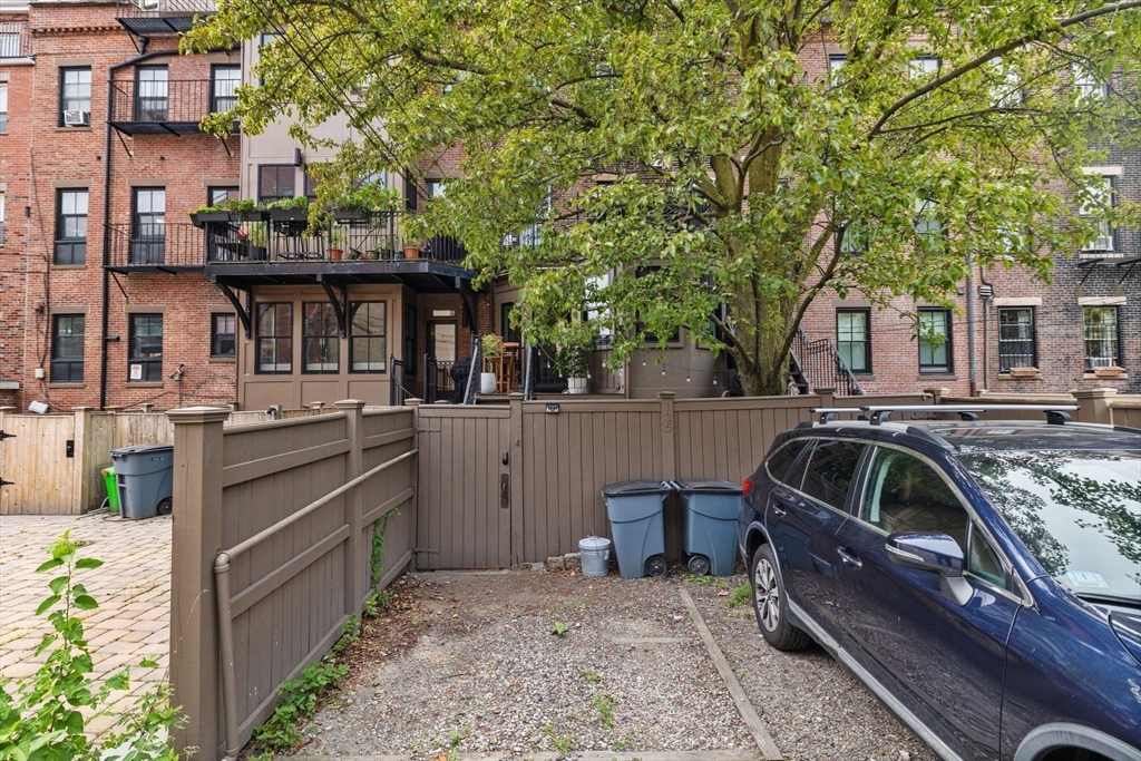 135 West Concord St # 1, Boston Unit: 1