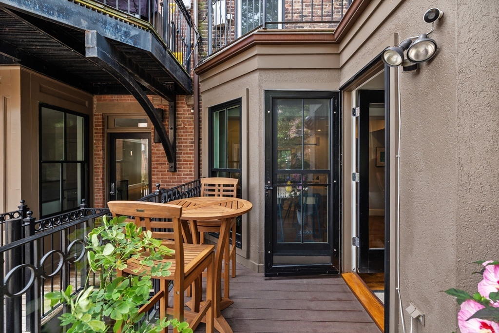 135 West Concord St # 1, Boston Unit: 1