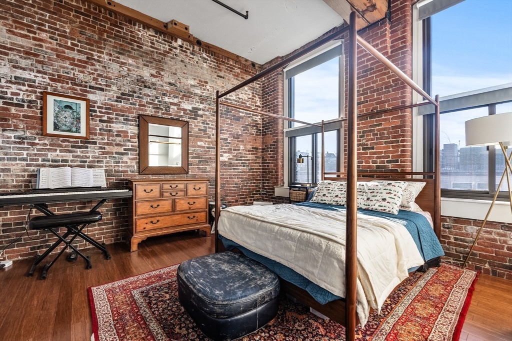 320 West 2nd St # 413