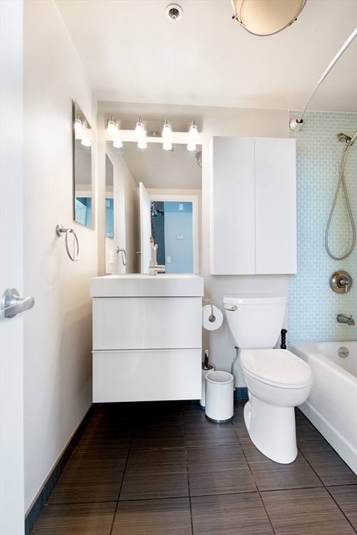 320 West 2nd St # 413