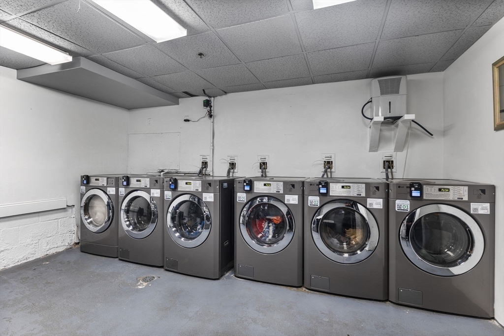 320 West 2nd St # 413