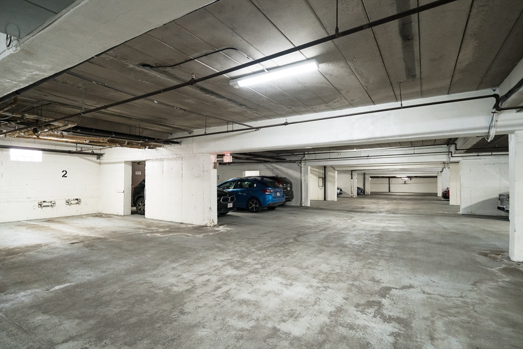 123 Sewall Ave # 3A
